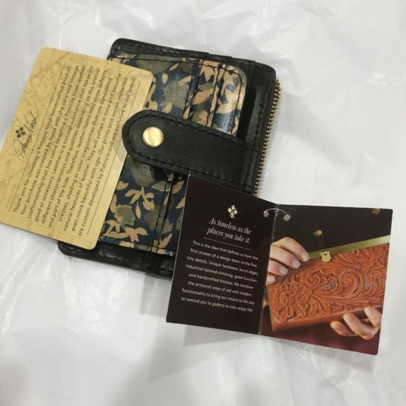 Patrician Nash cassis‎ green multi olive groves card & ID case wallet brand new - Picture 8 of 12